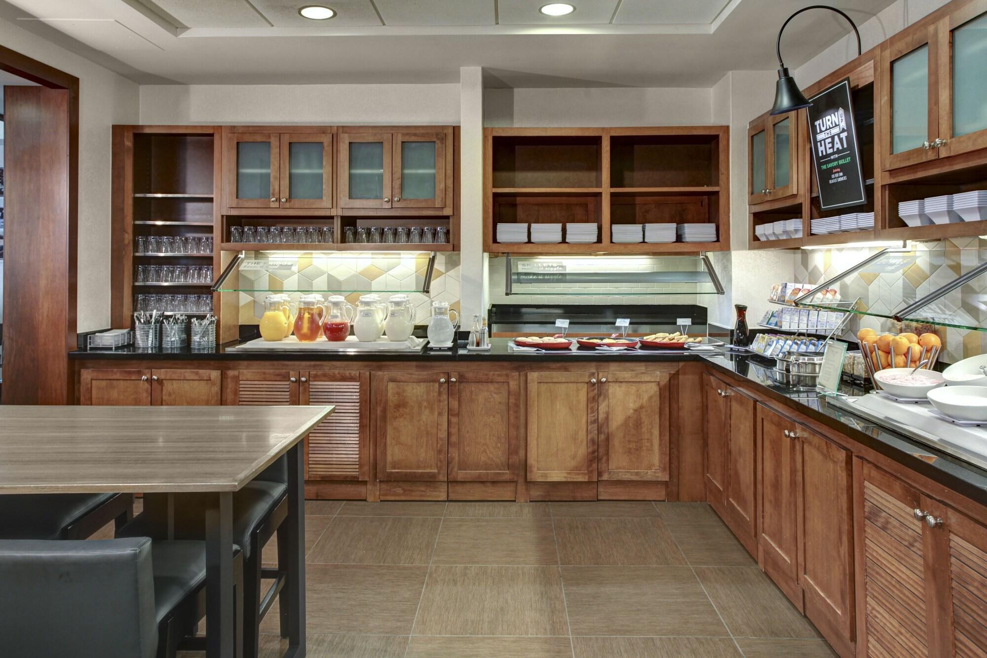Hyatt Place Fort Worth-Alliance Town Center Екстер'єр фото