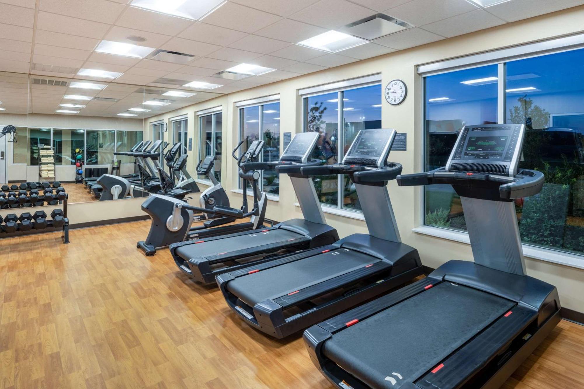 Hyatt Place Fort Worth-Alliance Town Center Екстер'єр фото